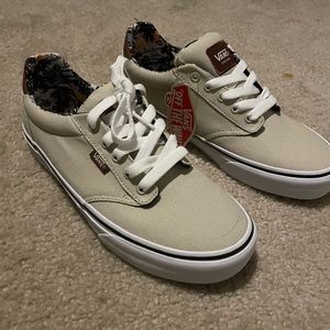 VANS ATWOOD DELUXE SNEAKER